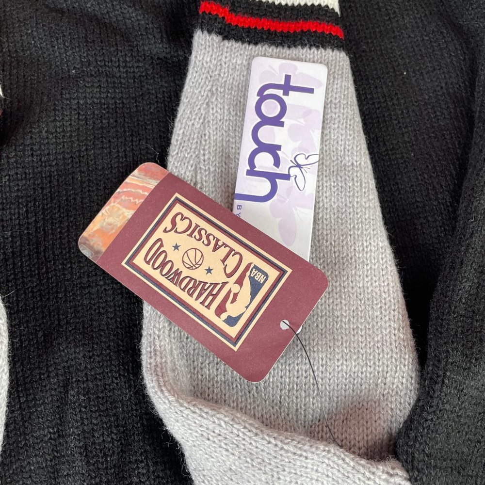 Touch by Alyssa Milano NBA Spirit Sweater Heat - Picture 4 of 5